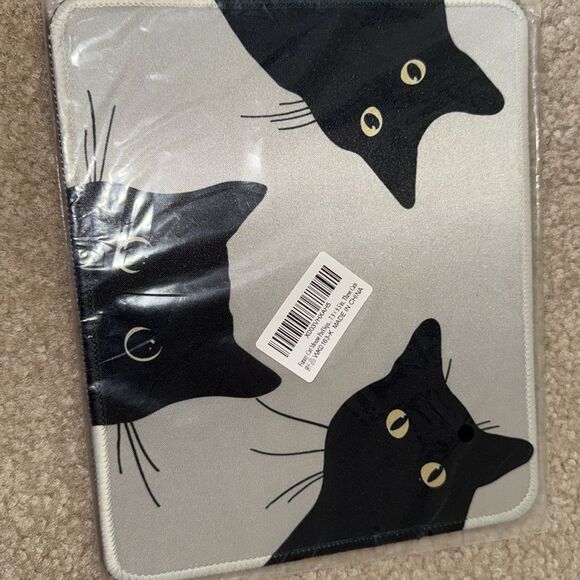 Square Cute 3 cats Mouse pad Non-Slip Rubber Base (Three Cats) NIP - Picture 8 of 9